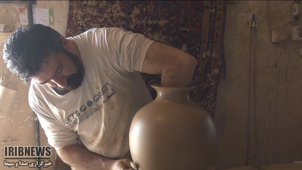 جولان محصولات چینی درشهرجهانی سفال