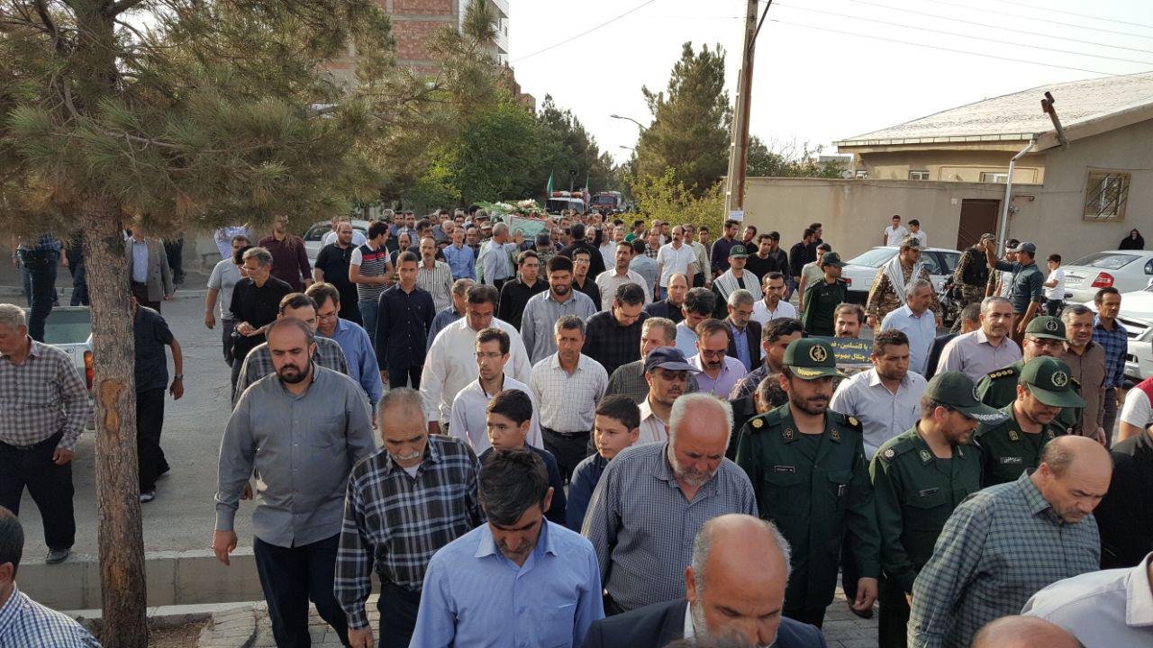 تشییع پیکر ۴ شهید گمنام در جلفا و ایلخچی