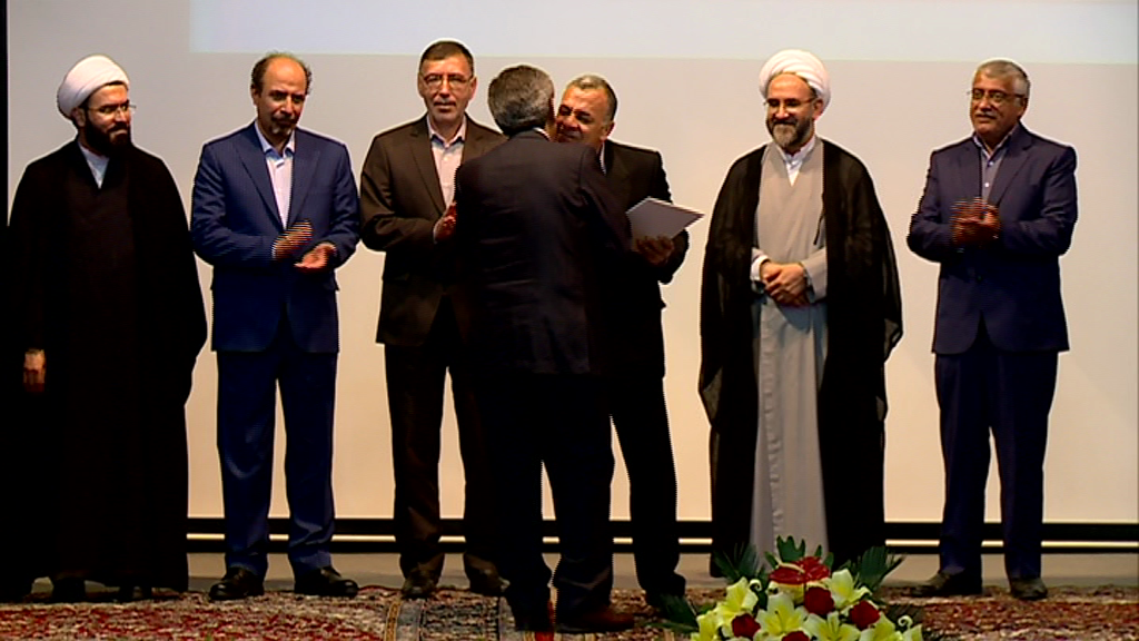 تولید محصولات کم آب بر؛ اولویت وزارت جهاد کشاورزی تولید محصولات کم آب بر؛ اولویت وزارت جهاد کشاورزی