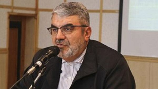 تجلیل از سردار جبهه مقاومت در صدا و سیمای مرکز اردبیل