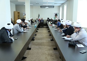 بازدید استاندار از مرکز مدیریت حوزه‌ های علمیه قزوین