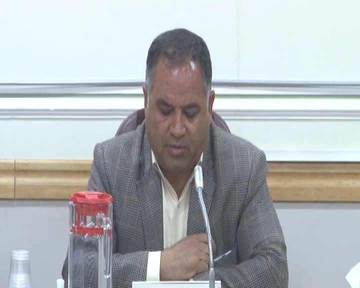 لزوم کاهش برداشت آب خام صنایع از زاینده رود