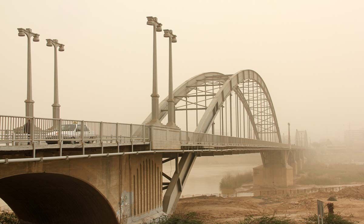 گرد و خاك در راه خوزستان