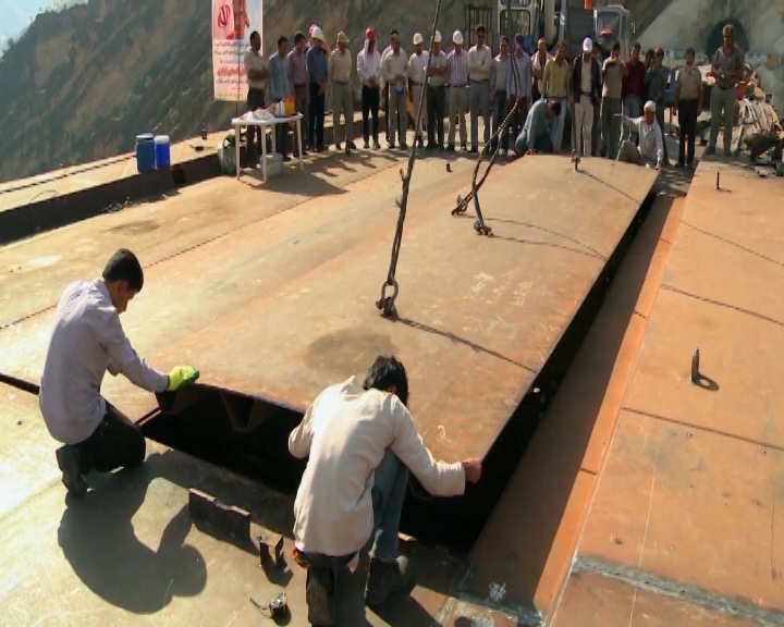 به نام جوش، به کام اوست...