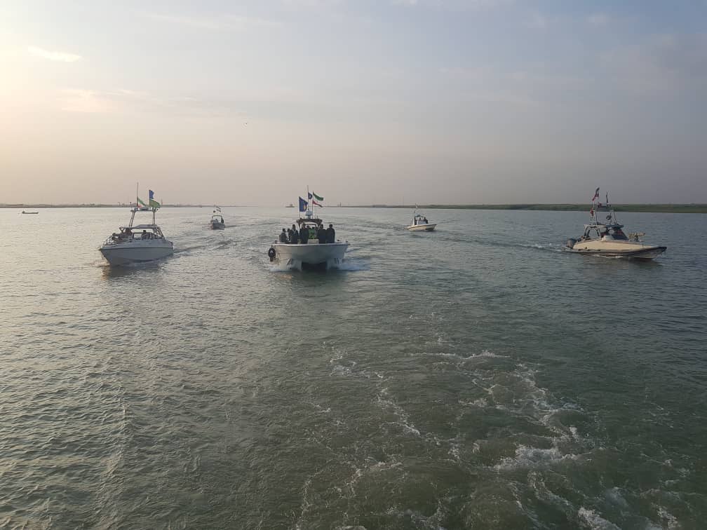 تشییع پیکر شهید گمنام در اروندکنار