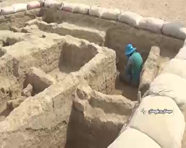 کاوش در تپه پيرزاد شهرسوخته در شمال سیستان وبلوچستان