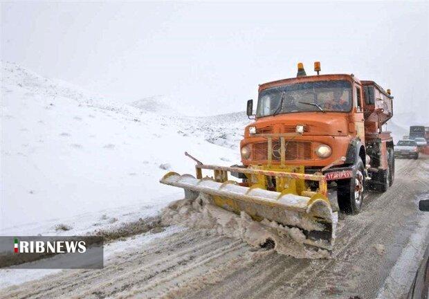 برف روبی دو هزار و ۷۰۰ کیلومتر از جاده های خراسان شمالی