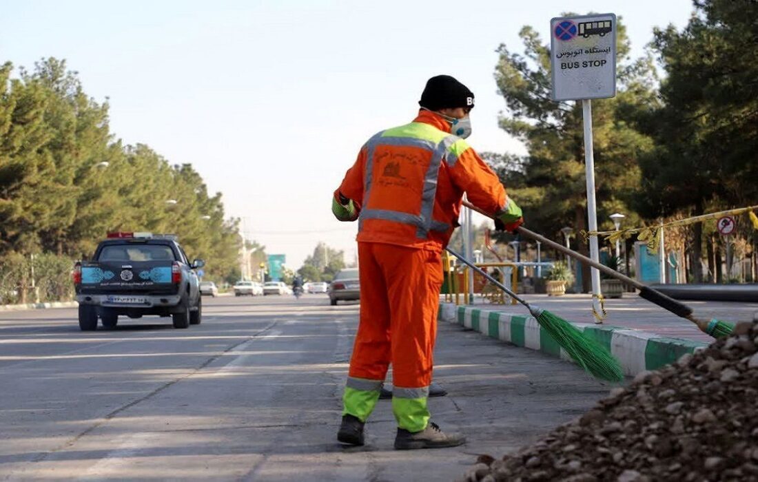 پاکبان‌ها نیم ساعت بعد از اذان صبح خدمات رسانی می‌کنند