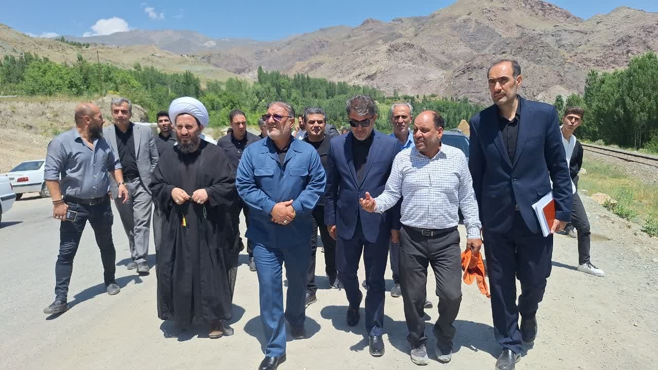 بازدید مسئولان شهرستان خوی از روند پیشرفت کریدور خوی_رازی 