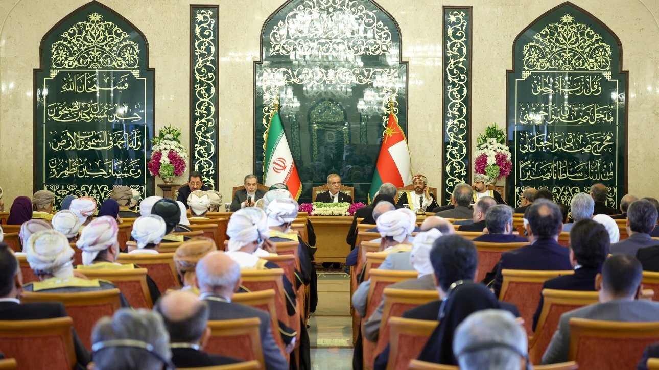 حجم مبادلات اقتصادی ایران و عمان می‌تواند به ۲۰ تا ۳۰ میلیارد دلار برسد