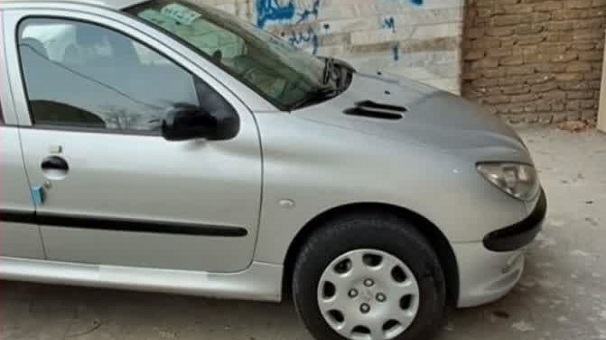 دستگیری سارق و کشف خودروی سرقتی در پلدختر دستگیری سارق و کشف خودروی سرقتی در پلدختر