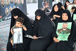 فرزندان ایران اسلامی با الهام از مکتب حسینی در برابر هر ظلم و تجاوز ایستاده‌اند