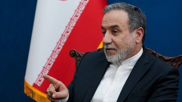 واکنش عراقچی به اظهارات گروسی درباره برنامه هسته‌ای ایران