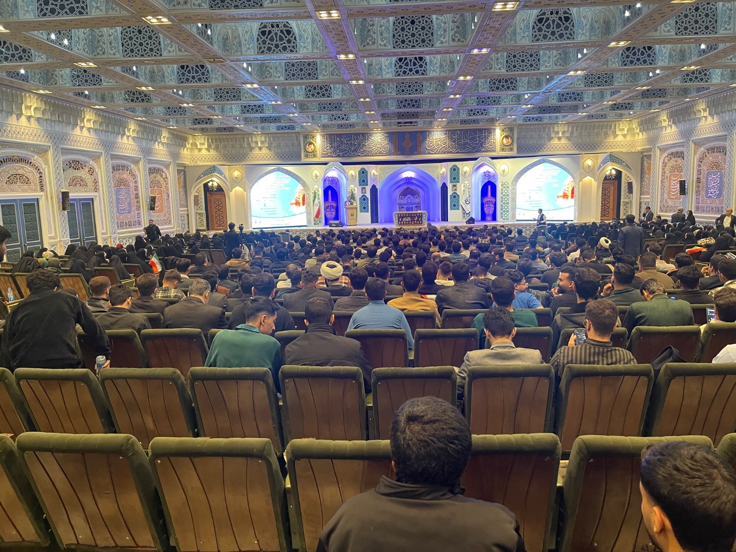 آغاز گردهمایی تشکل‌های دانشجویی دانشگاه فرهنگیان در مشهد