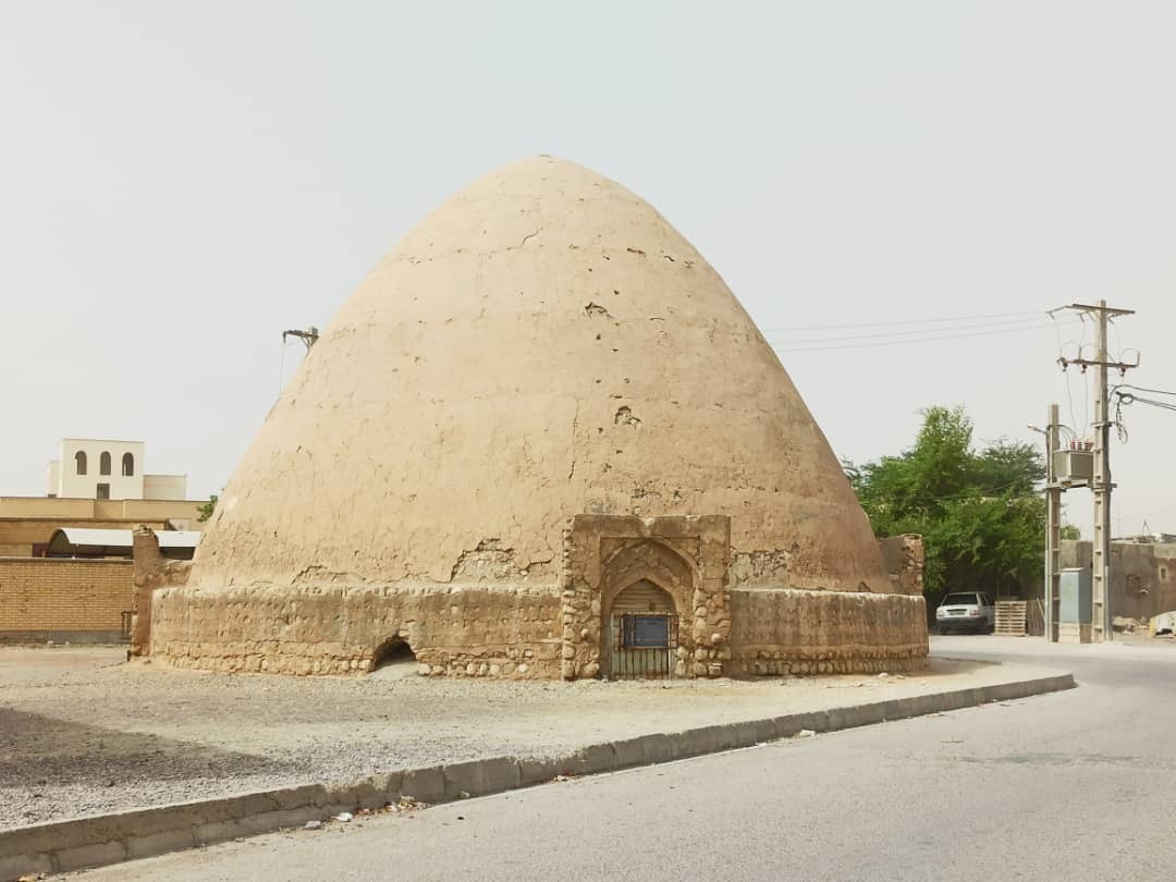 احیای آبانبار تاریخی بندرخمیر با مشارکت بخش خصوصی احیای آبانبار تاریخی بندرخمیر با مشارکت بخش خصوصی