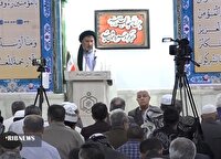 برپایی آیین وحدت‌بخش نماز جمعه در سنندج