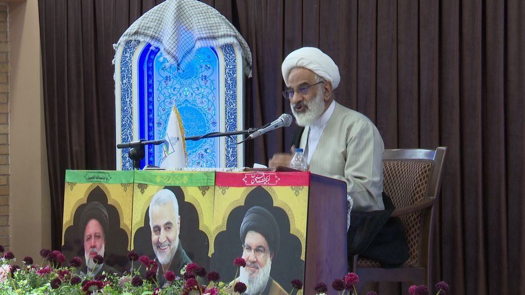 جنگ شناختی خطرناکترین و محوریترین حمله جبهه استکبار است جنگ شناختی خطرناکترین و محوریترین حمله جبهه استکبار است