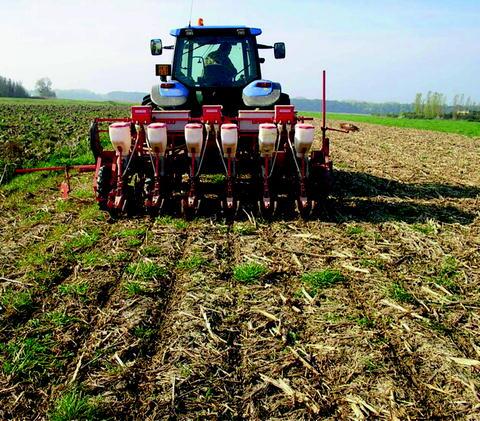 خاک سالم، امنیت غذایی، مدیریت سازگار و سلامتمحور خاک سالم، امنیت غذایی، مدیریت سازگار و سلامتمحور