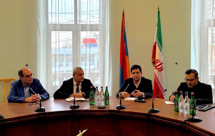 *** ساخت سومین خط انتقال برق با ولتاژ ۴۰۰ کیلوولت میان ایران و ارمنستان *** ساخت سومین خط انتقال برق با ولتاژ ۴۰۰ کیلوولت میان ایران و ارمنستان